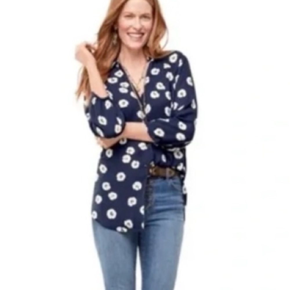 Cabi Go To Navy White Floral button blouse style 5205 size M